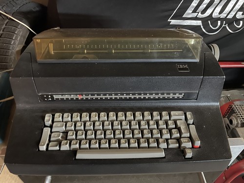 Ibm xyd selectric 82 - xyd,